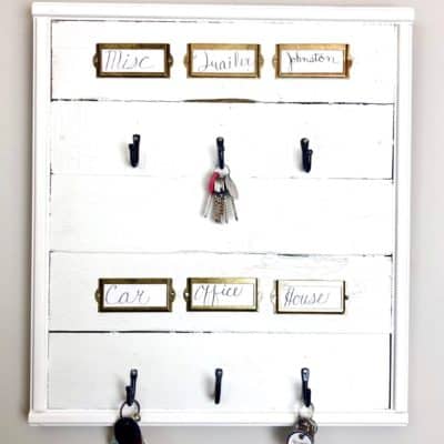 DIY Shiplap Key Organizer