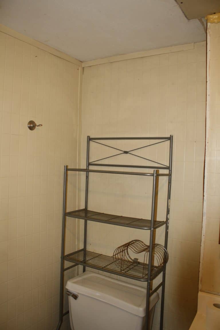 View of Charming efficiency apartment makeover - Fearless DIY