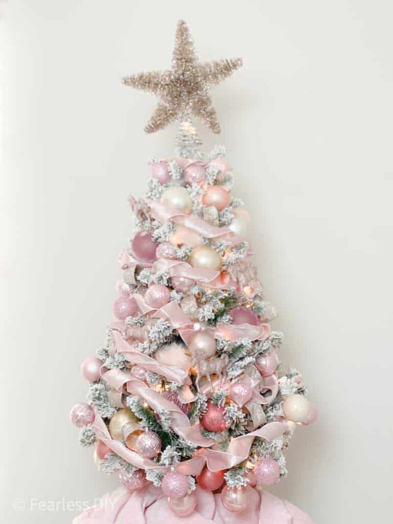 how to decorate a flocked christmas tree